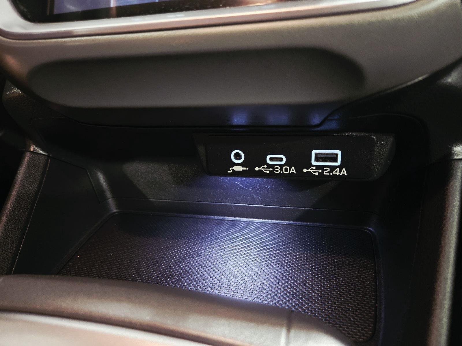 Used 2025 Crystal Black Silica Subaru Premium image 34
