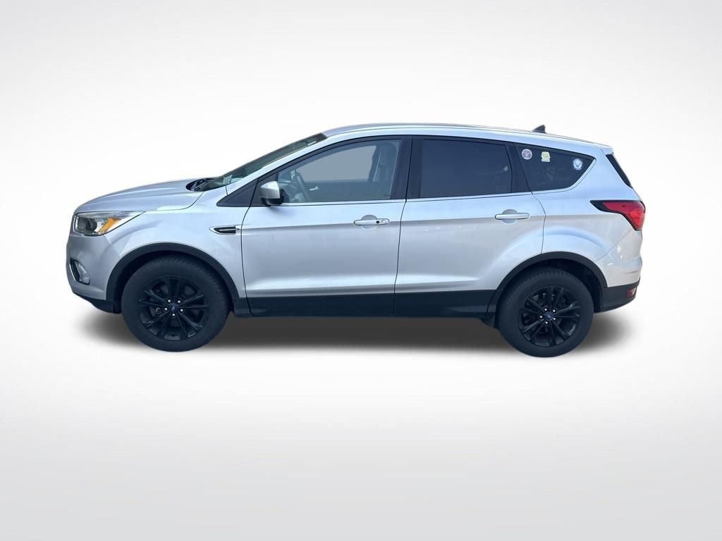 Used 2019 Ford Escape SE with VIN 1FMCU9GD5KUB80789 for sale in Oneida, NY