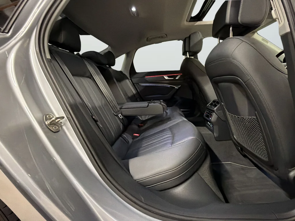 Used 2019 Silver Audi 3.0T Prestige image 14