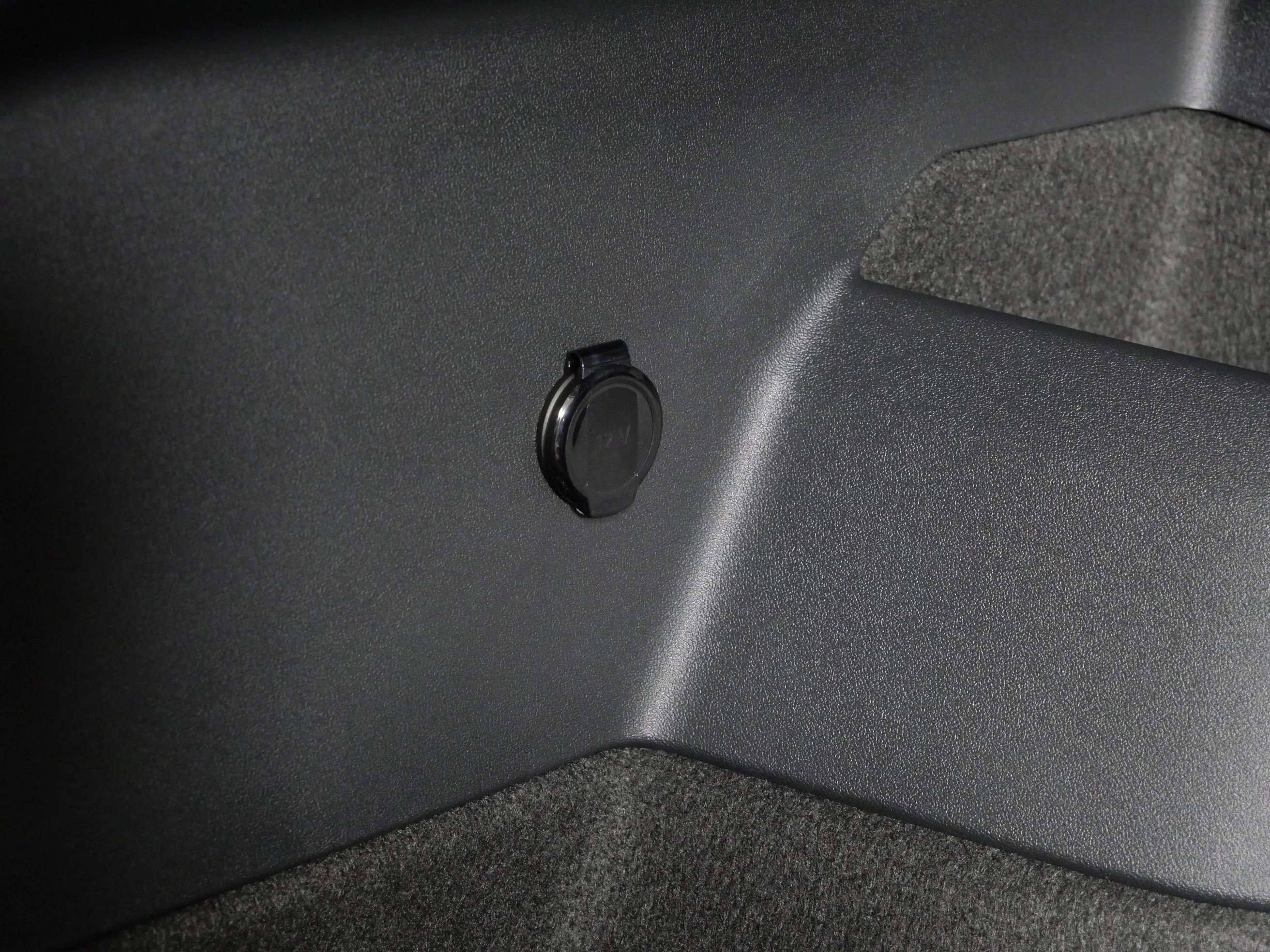 Certified Used 2026  Volkswagen SE image 19