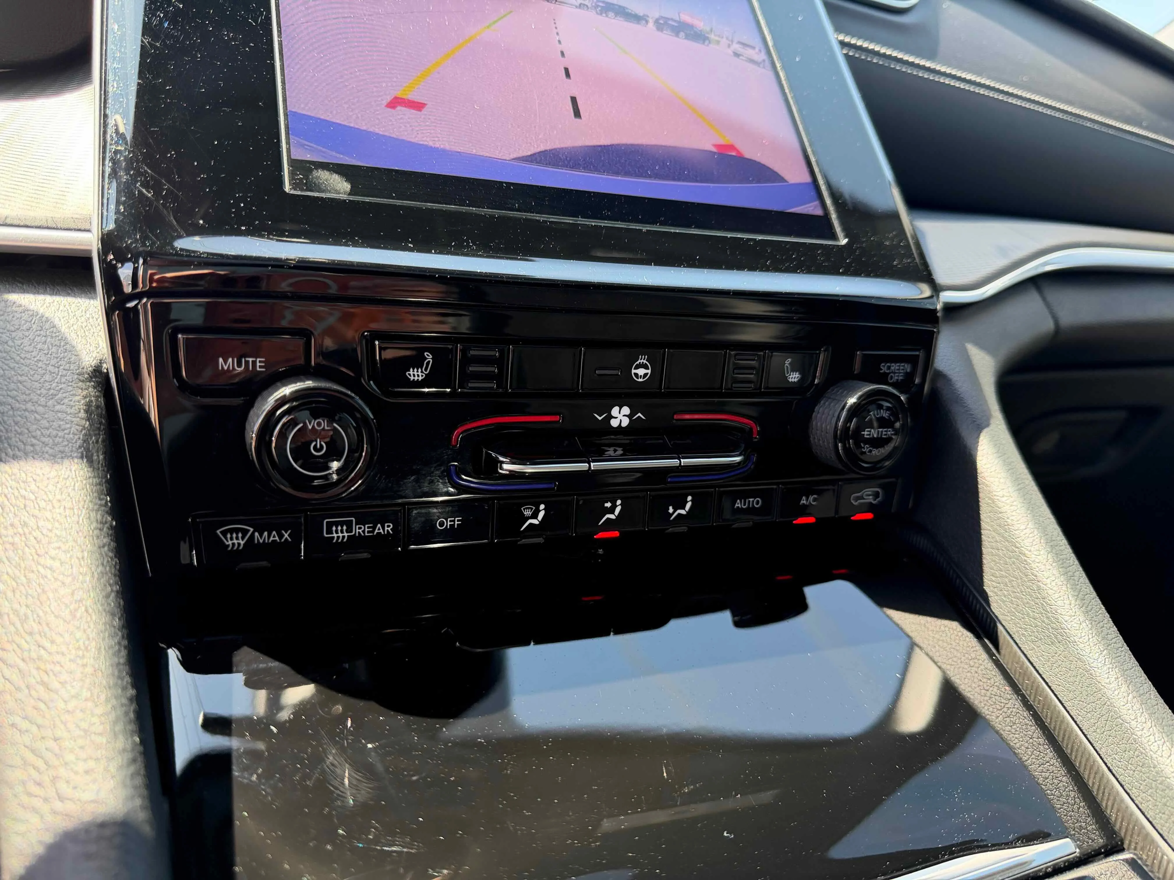 Used 2025 Silver Zynith Jeep Altitude X image 24