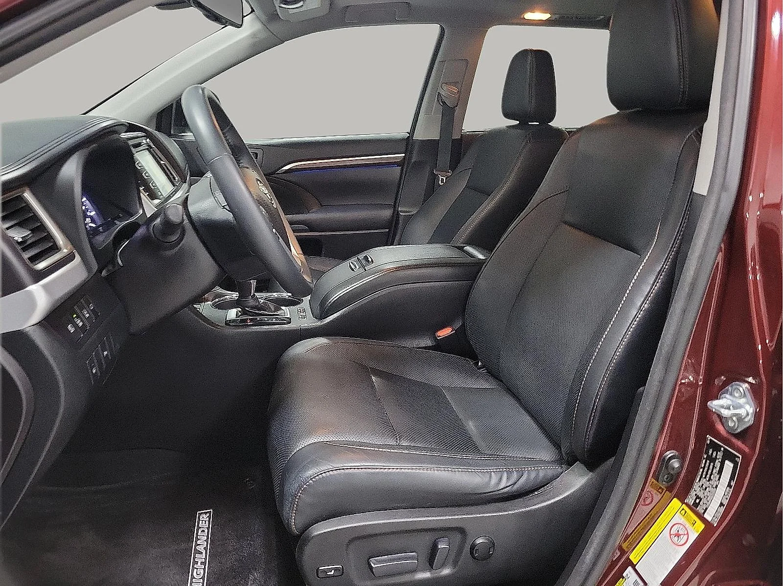Used 2016 Red Toyota Limited image 8