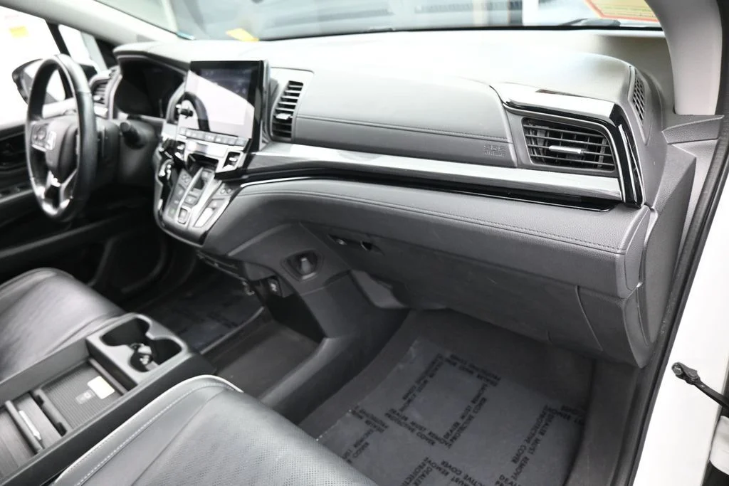 Used 2022 White Honda Elite image 48