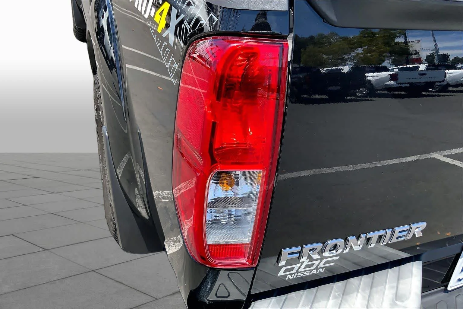 Used 2018 Magnetic Black Nissan PRO-4X image 28