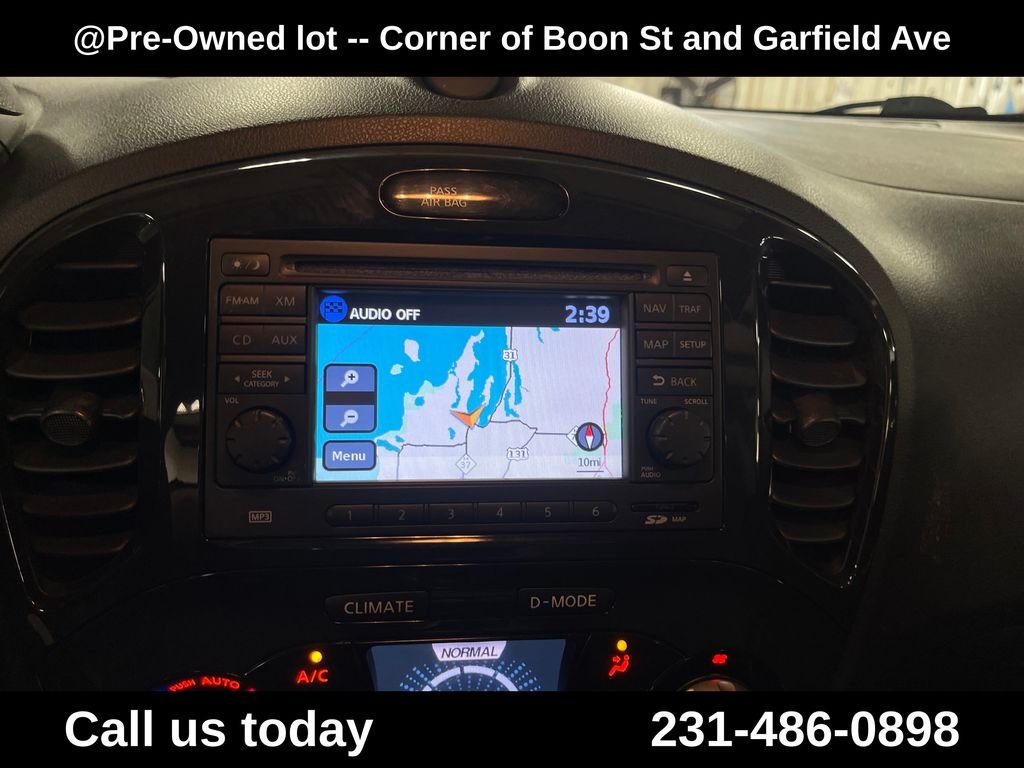 Used 2013 Black Nissan SL image 23