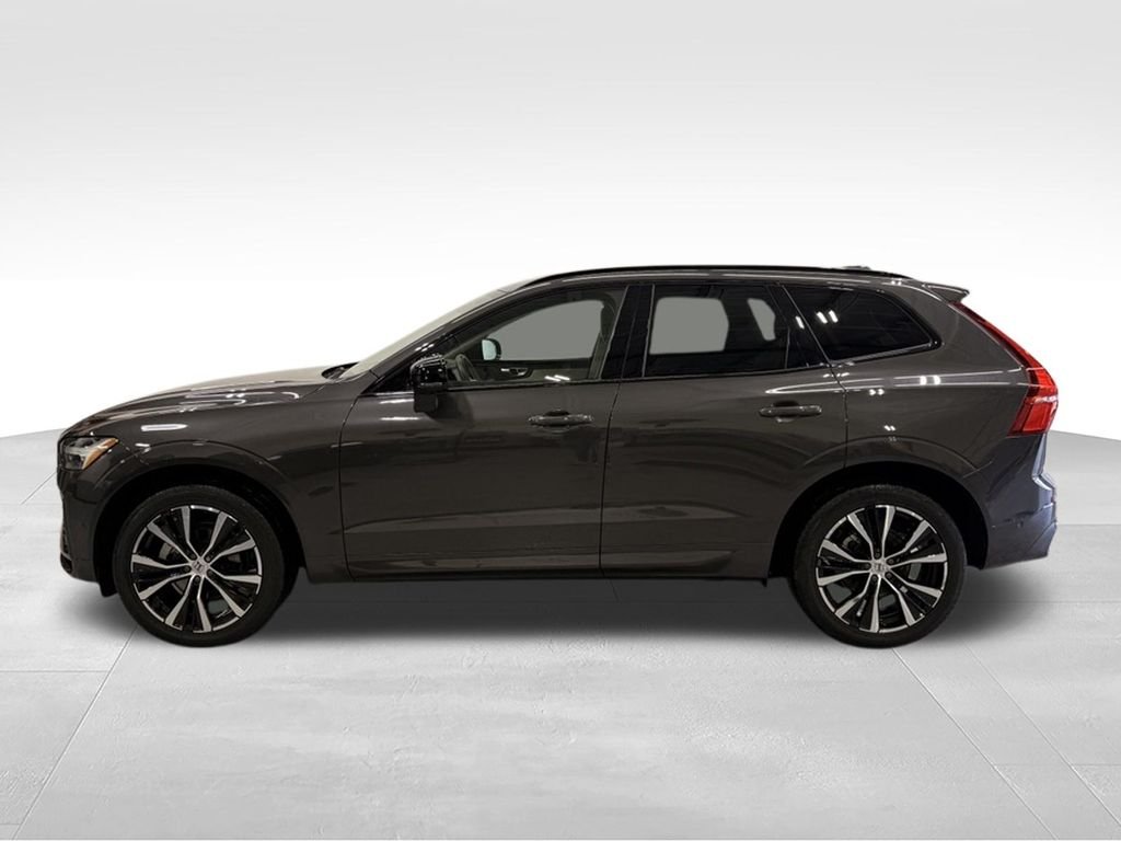 Used 2023 Volvo XC60 Plus with VIN YV4L12RL4P1362434 for sale in Golden Valley, Minnesota