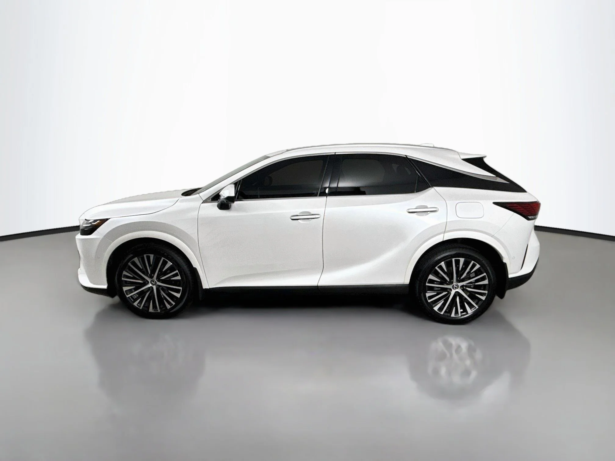 Certified Used 2024 Eminent White Pearl Lexus 350 Premium Plus image 4