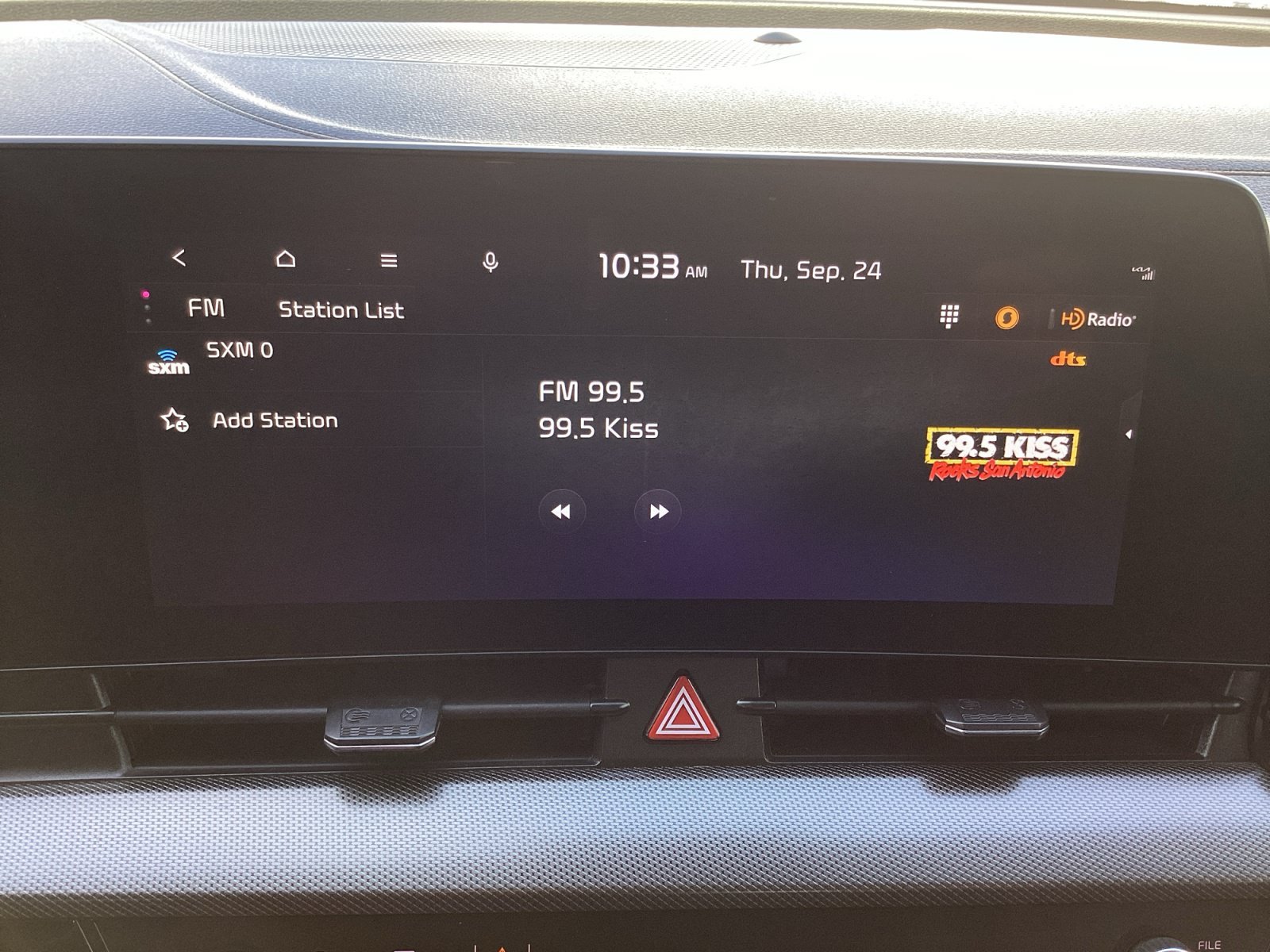 Used 2023 White Kia SX image 23