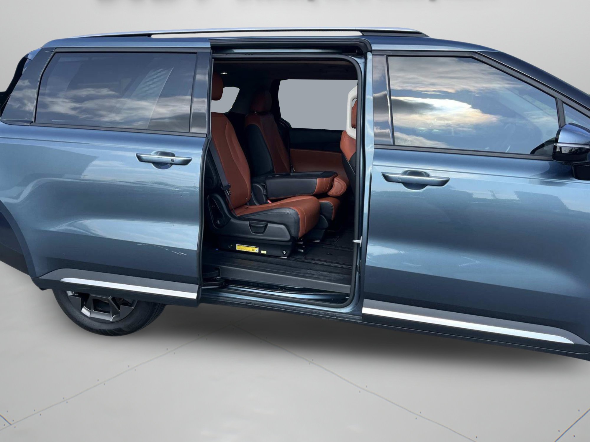 Used 2025 Astra Blue Kia SX image 42