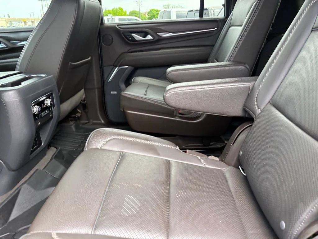 Used 2022 Black GMC Denali image 24