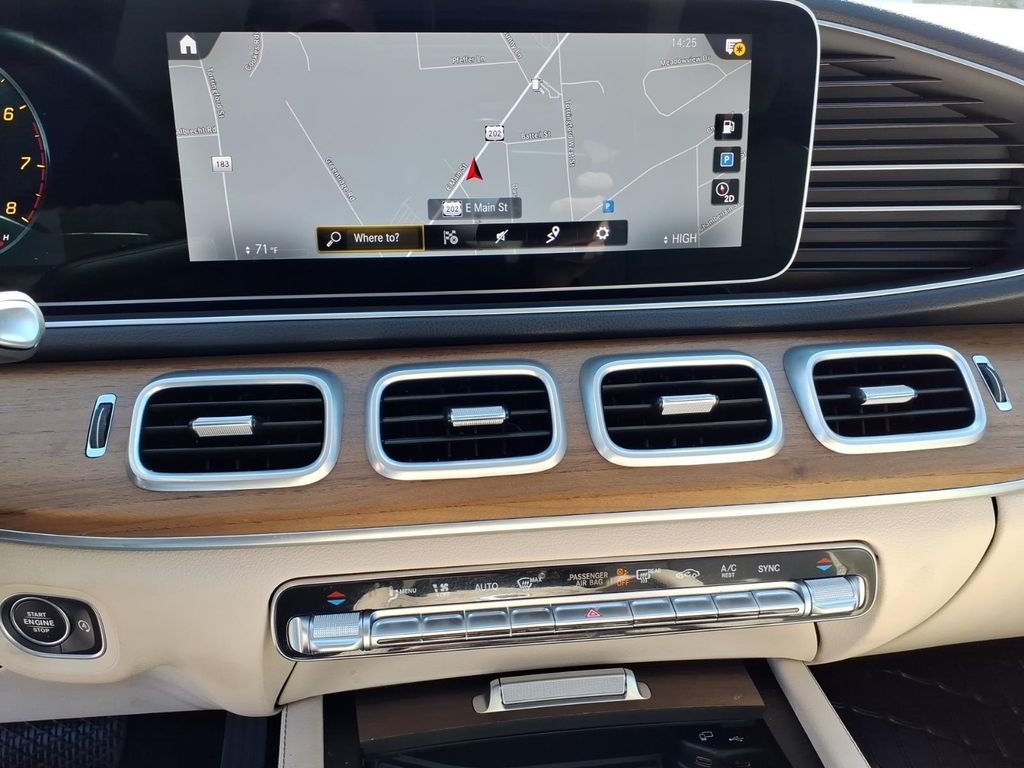 Used 2022 Blue Mercedes-Benz GLE 350 image 25