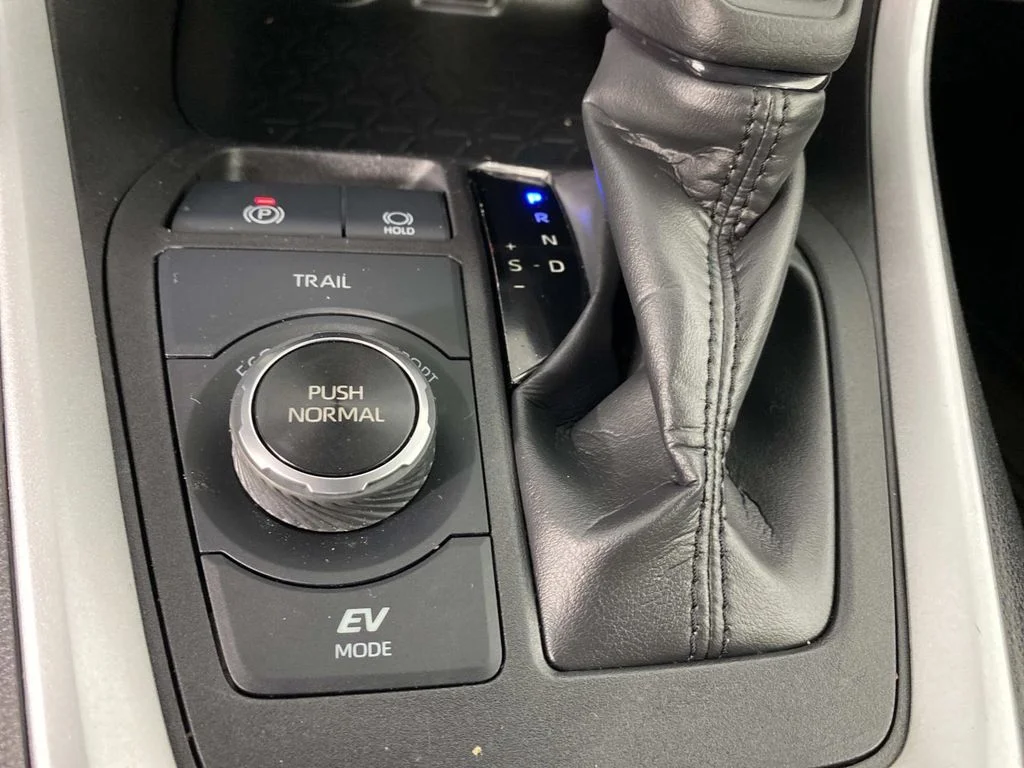 Used 2024 Silver Toyota LE image 21
