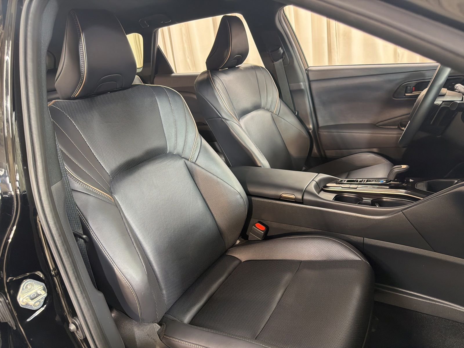 Used 2025 Black Toyota XLE image 37
