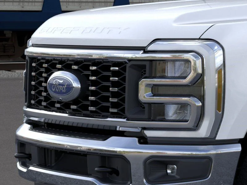 New 2026 Star White Metallic Tri-Coat Ford F-350® Lariat® image 17