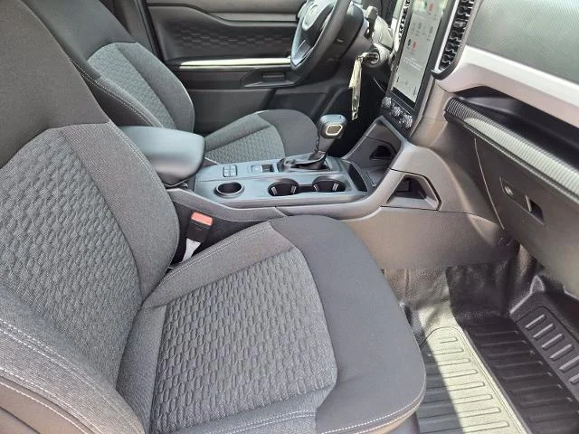 New 2026 Oxford White Ford XL image 29