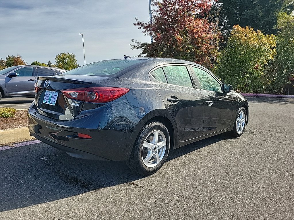 Used 2018 Black Mazda Touring image 3
