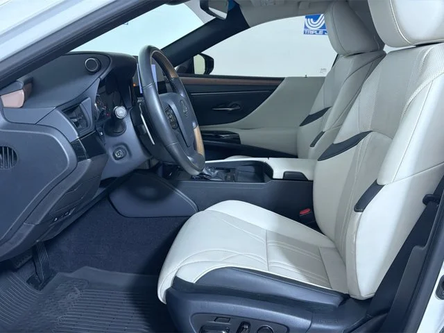 Used 2024 White Lexus ES 350 Luxury image 18