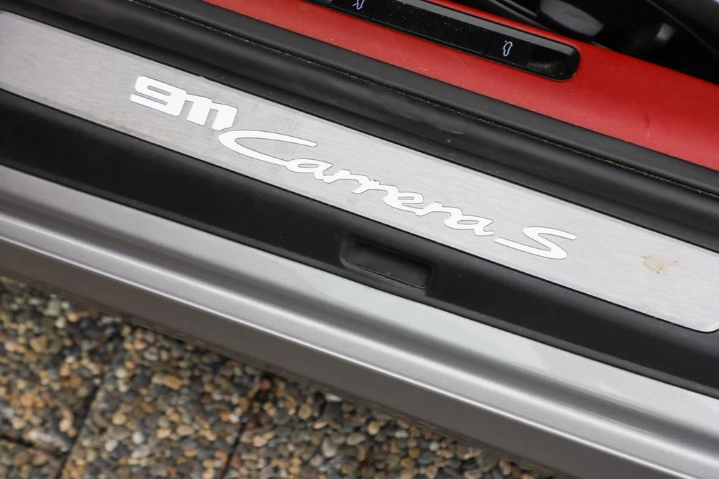 Used 2024 GT Silver Metallic Porsche Carrera S image 28