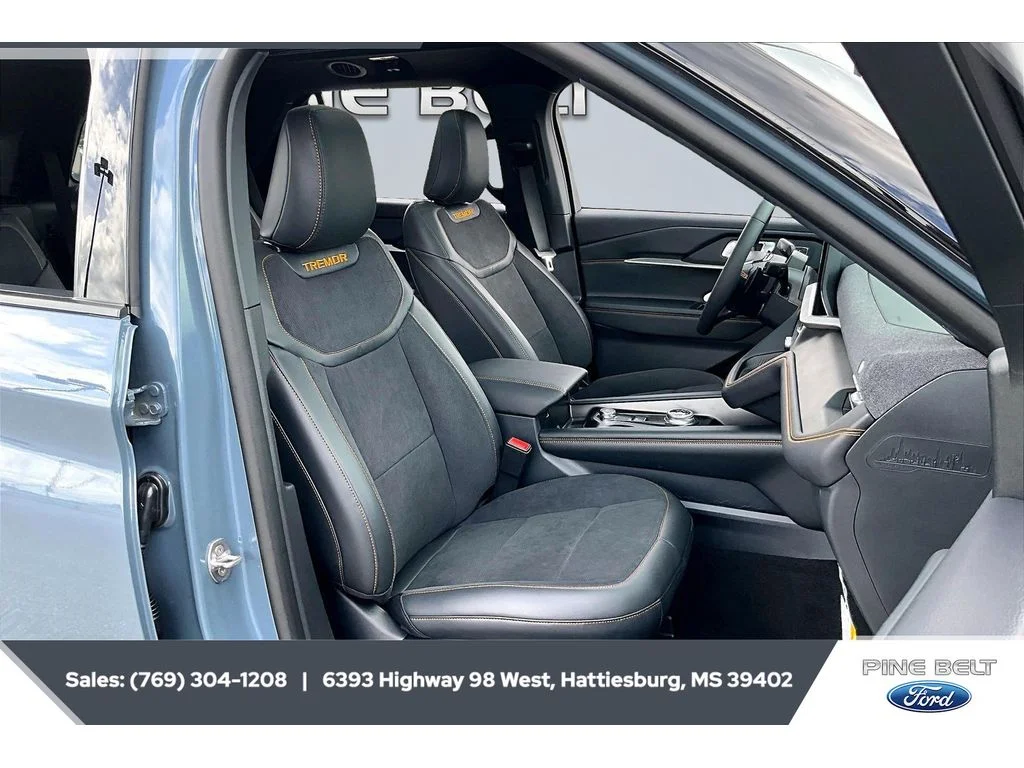 New 2026 Vapor Blue Metallic Ford Tremor® image 6