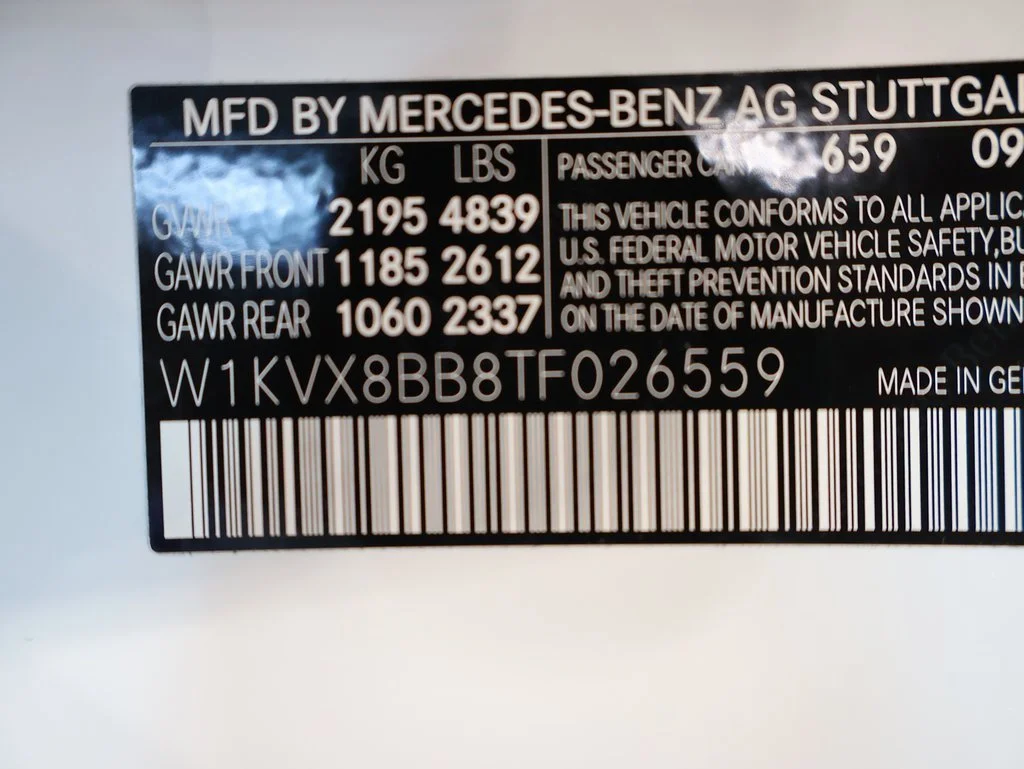 New 2026 MANUFAKTUR moonlight white magno (White Ambiance) Mercedes-Benz Maybach SL 680 image 100