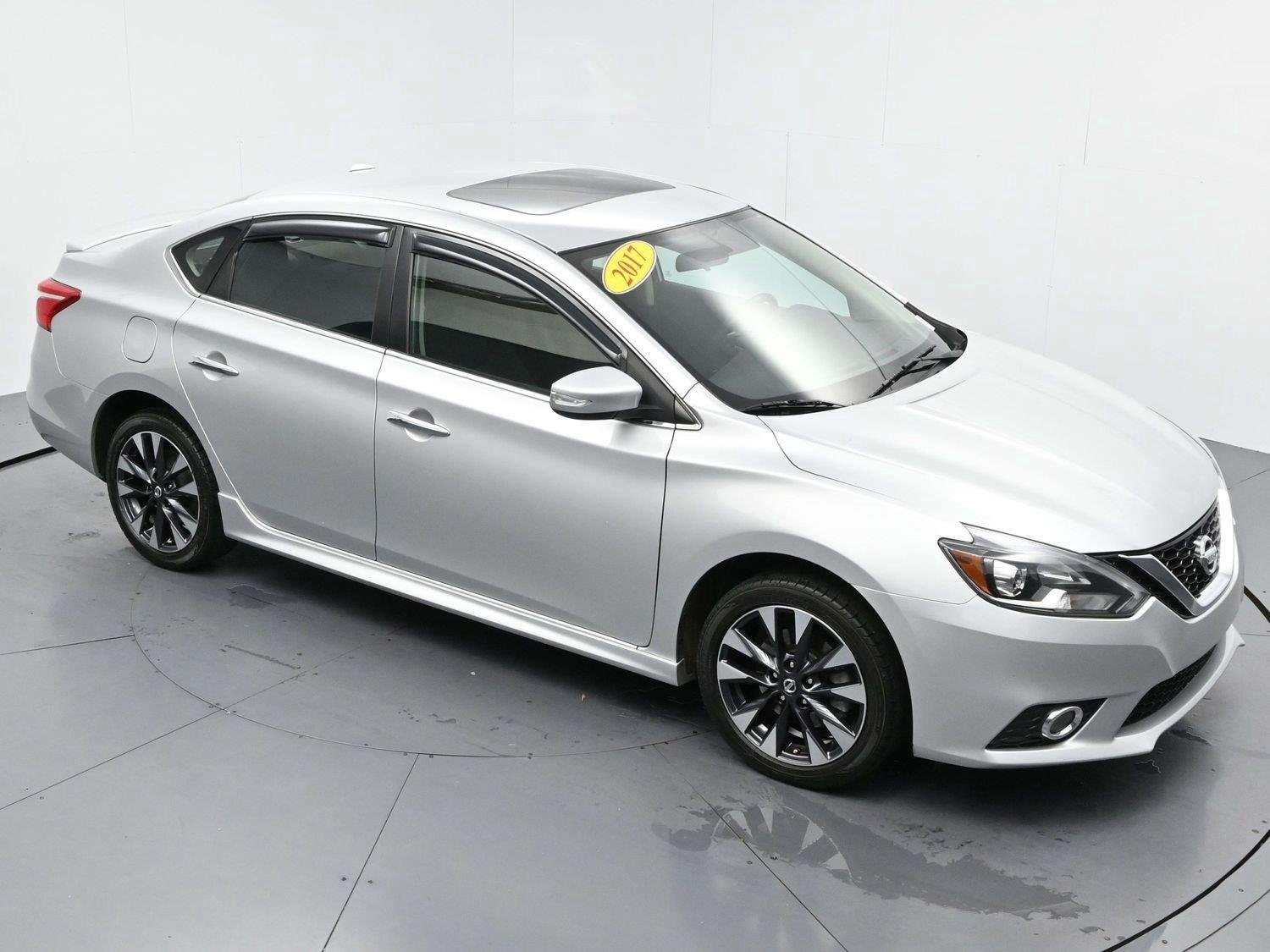 Used 2017 Brilliant Silver Nissan SR Turbo image 39