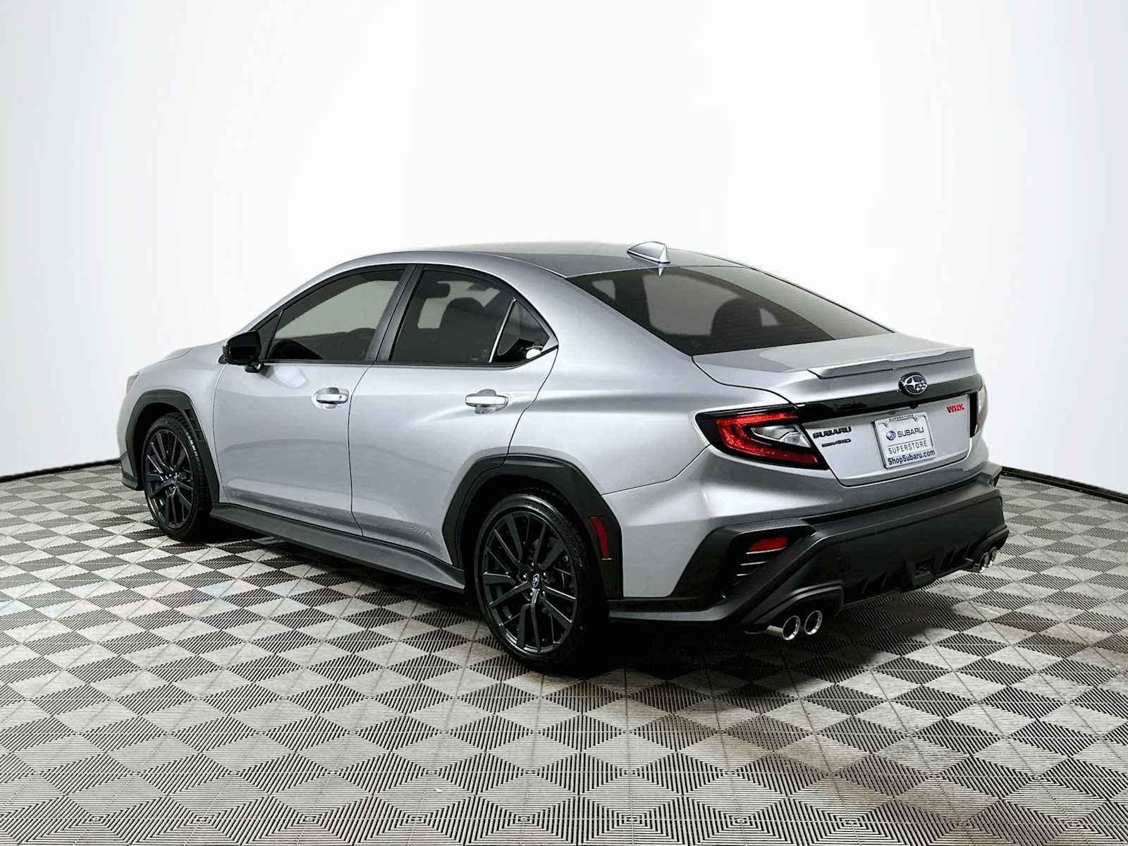 New 2026 ICE SILVER METALLIC Subaru Premium image 5