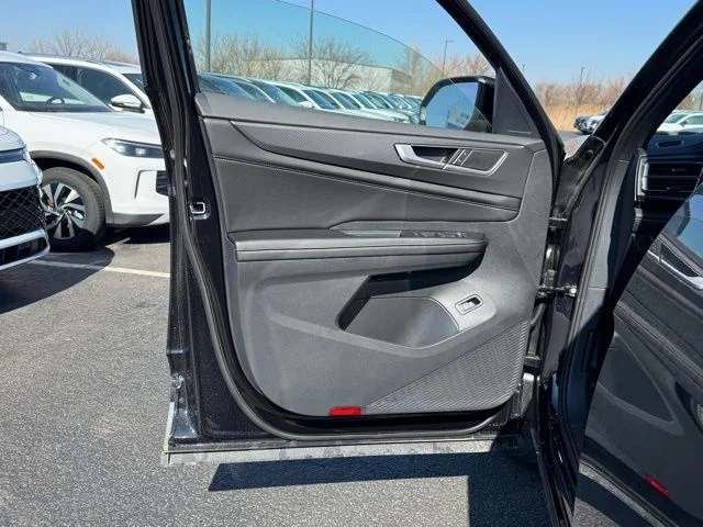 New 2026 Black Volkswagen 2.0T SEL image 14