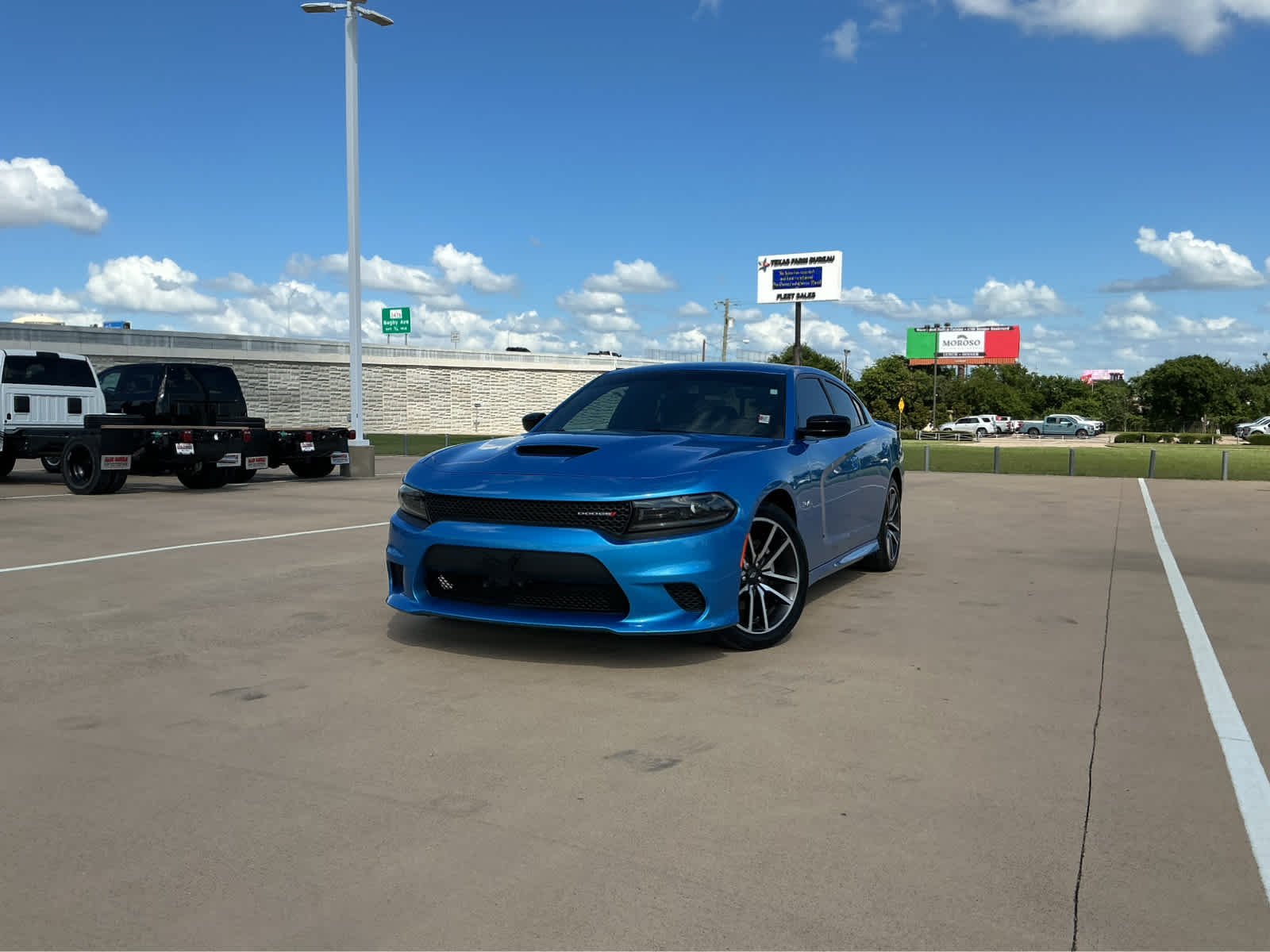 2C3CDXCT1PH673440
