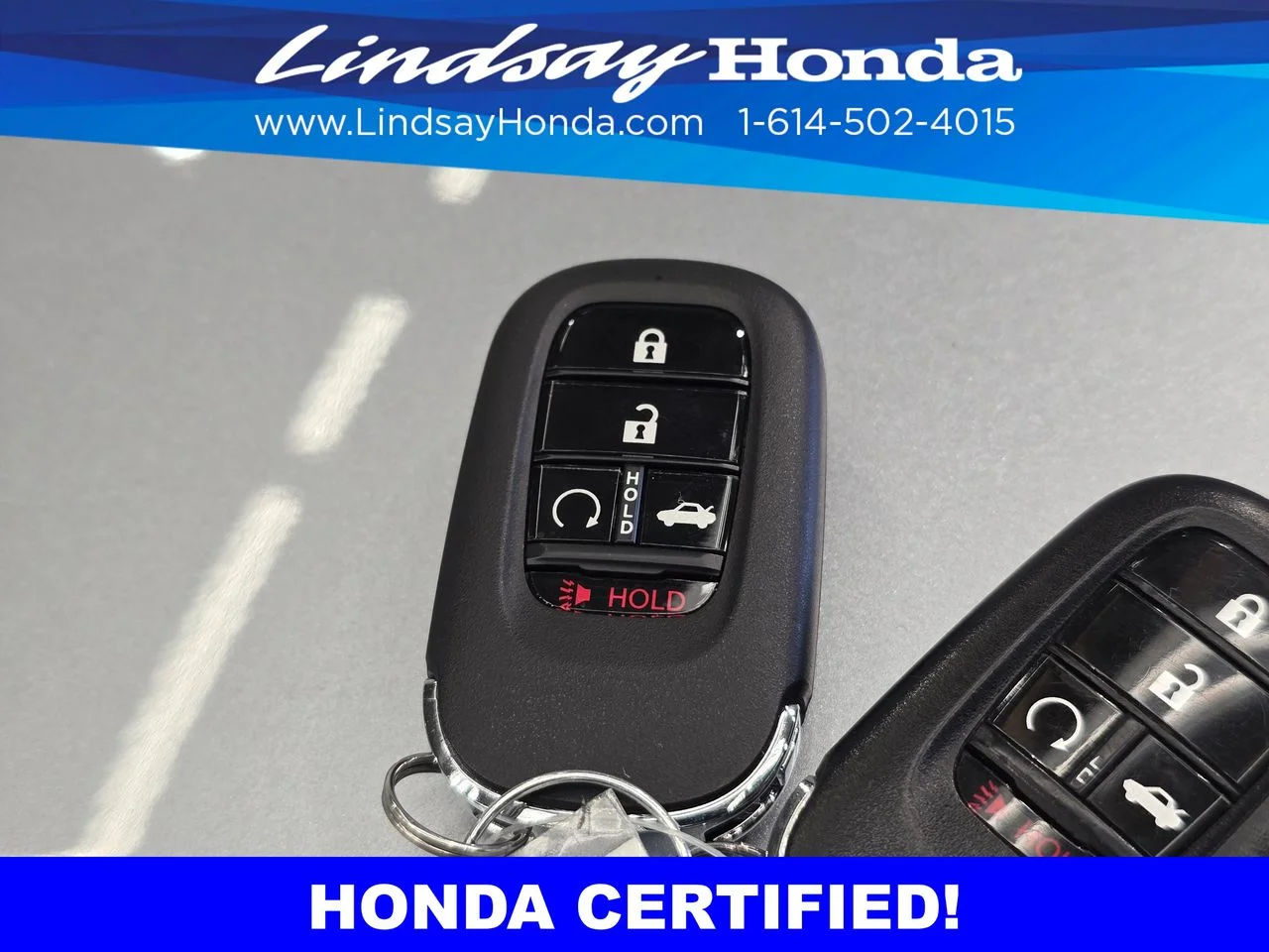 Certified Used 2023 Lunar Silver Metallic Honda LX image 22