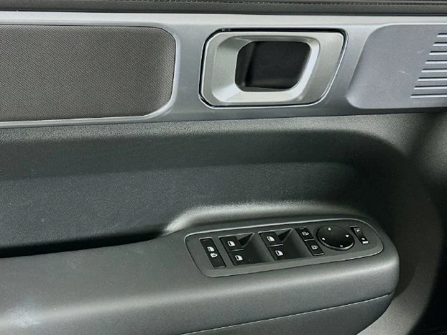 New 2026 Hyundai SANTA FE HYBRID SE