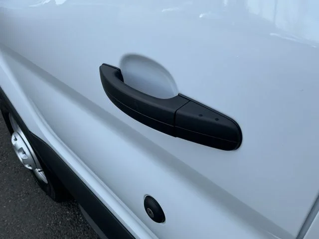 New 2026 Oxford White Ford Base image 11