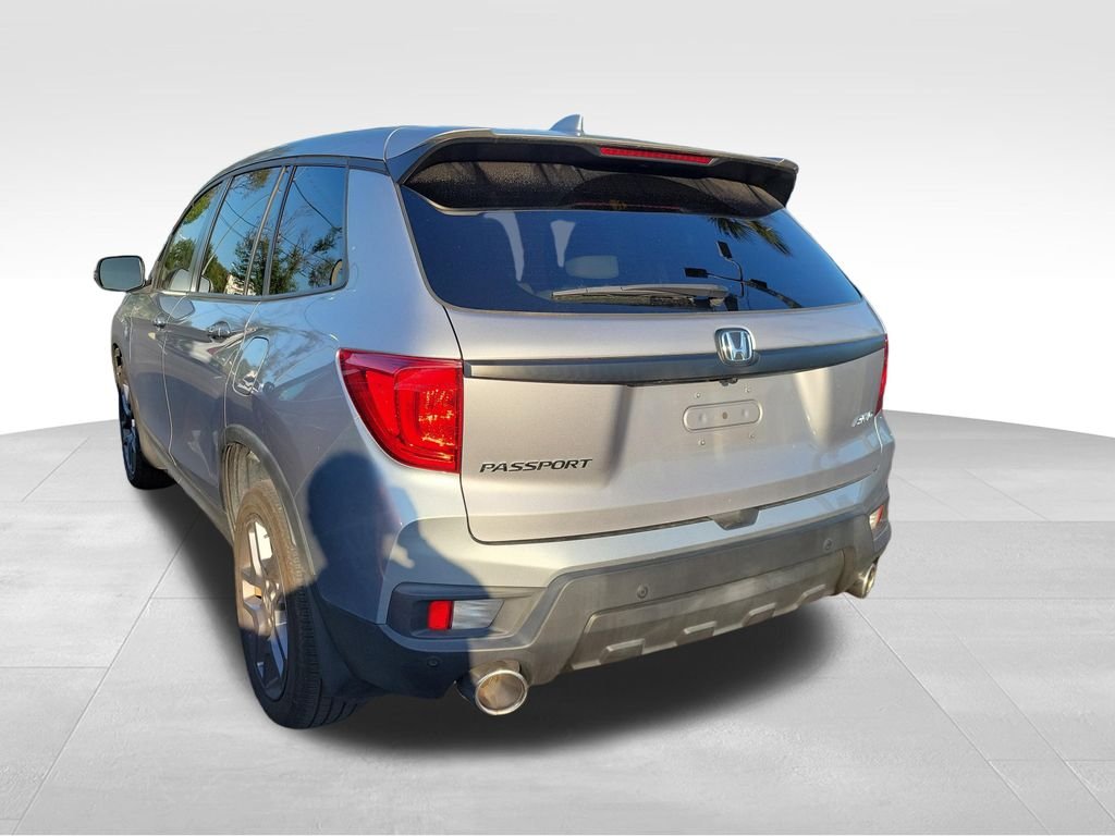 Certified Used 2023 Lunar Silver Metallic Honda AWD EX-L image 15