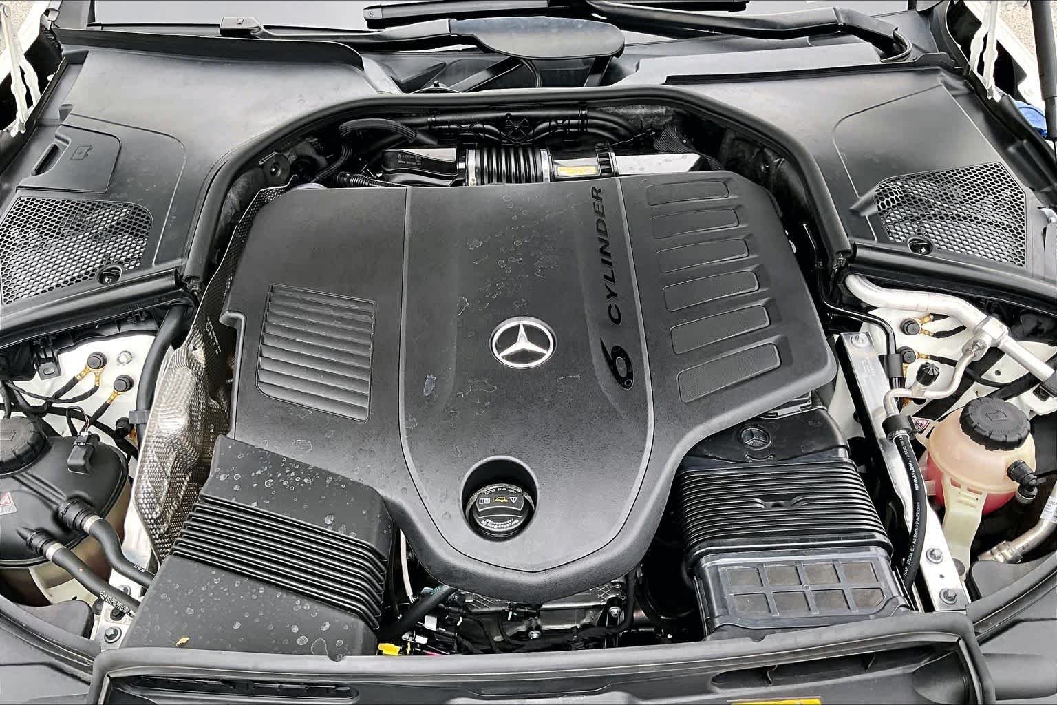 Used 2023 MANUFAKTUR Diamond White Mercedes-Benz S 500 image 32