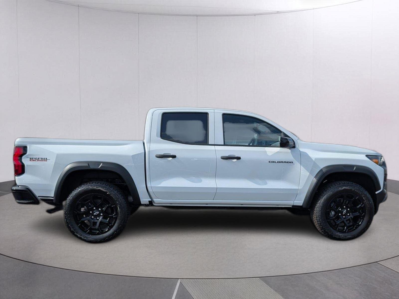 New 2026 Summit White Chevrolet Trail Boss image 2