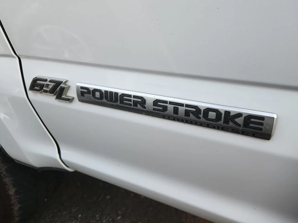 Used 2022 White Ford XL image 23