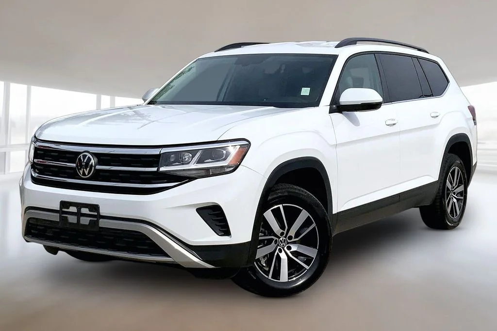 2022 Volkswagen Atlas Cross Sport SE w/Tech
