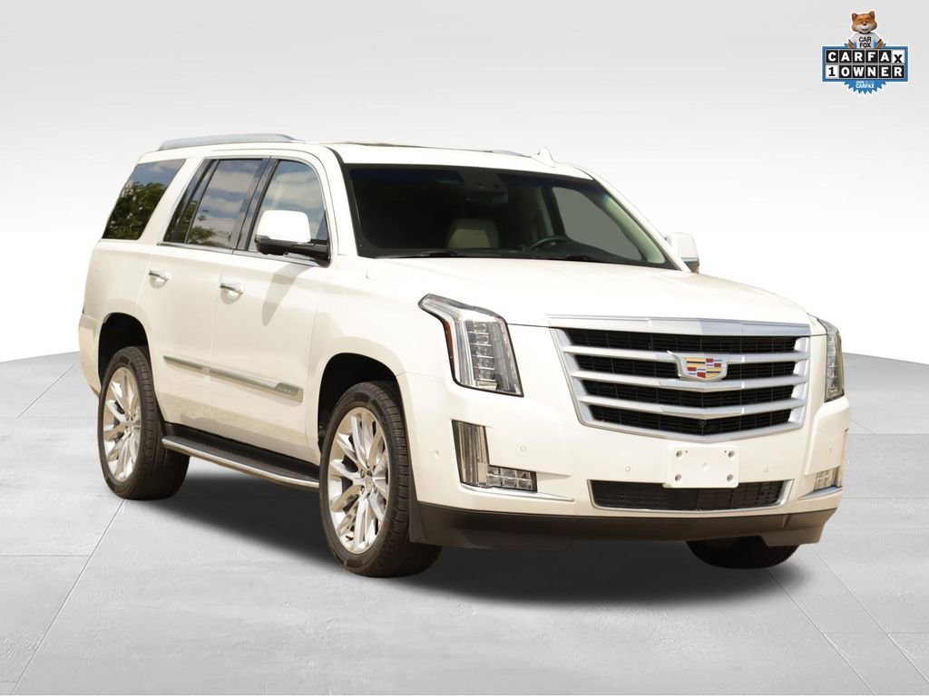 2018 Cadillac Escalade AWD Luxury's photo