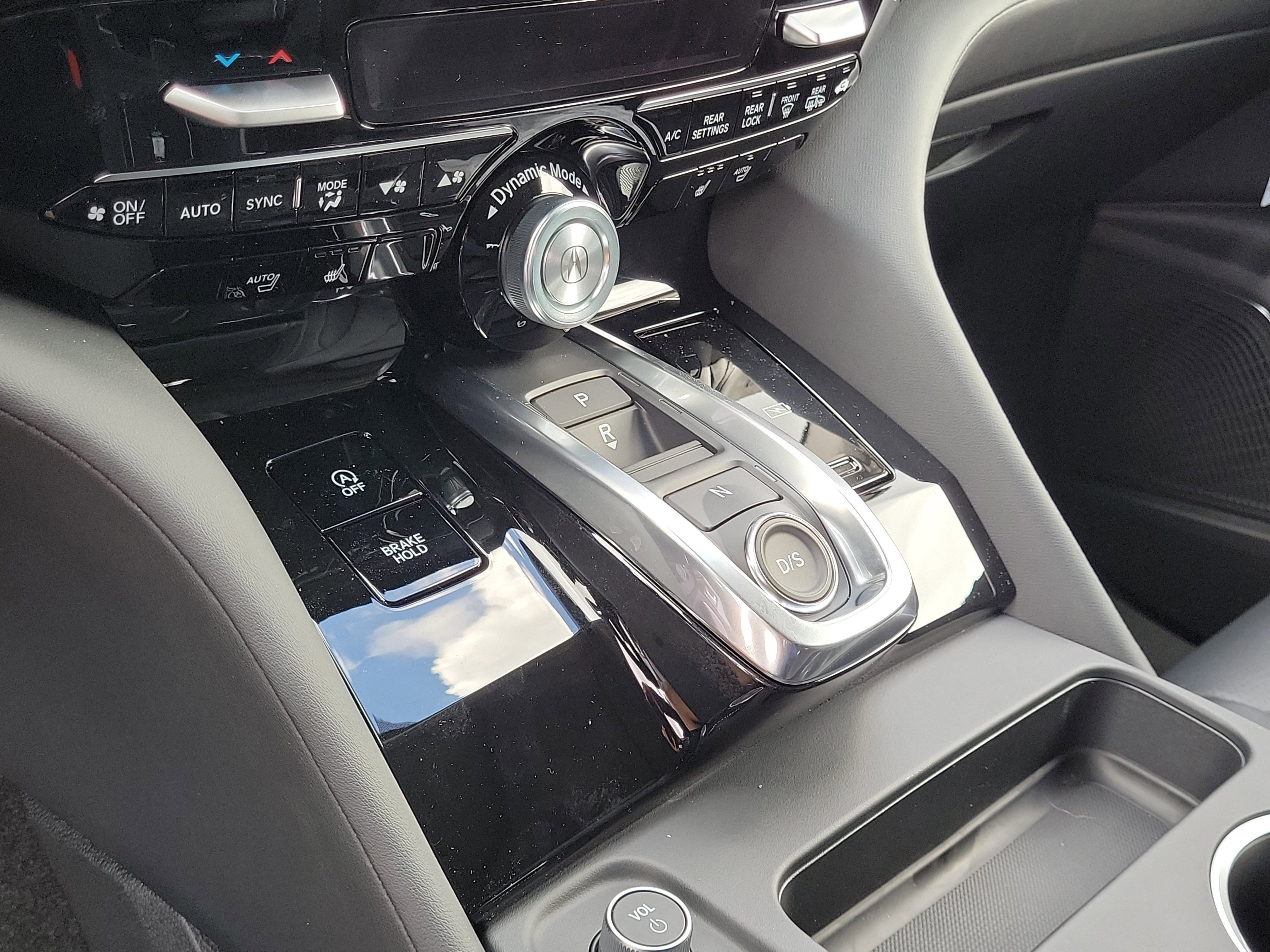 2026 Acura MDX Technology Package - Photo 16