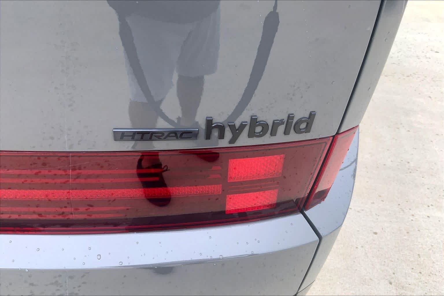 Used 2026 Hampton Gray Hyundai Calligraphy image 10