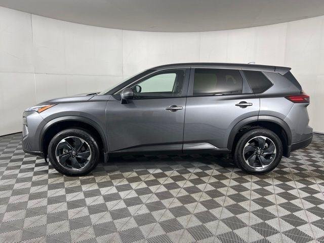 2025 Nissan Rogue SV - Photo 8