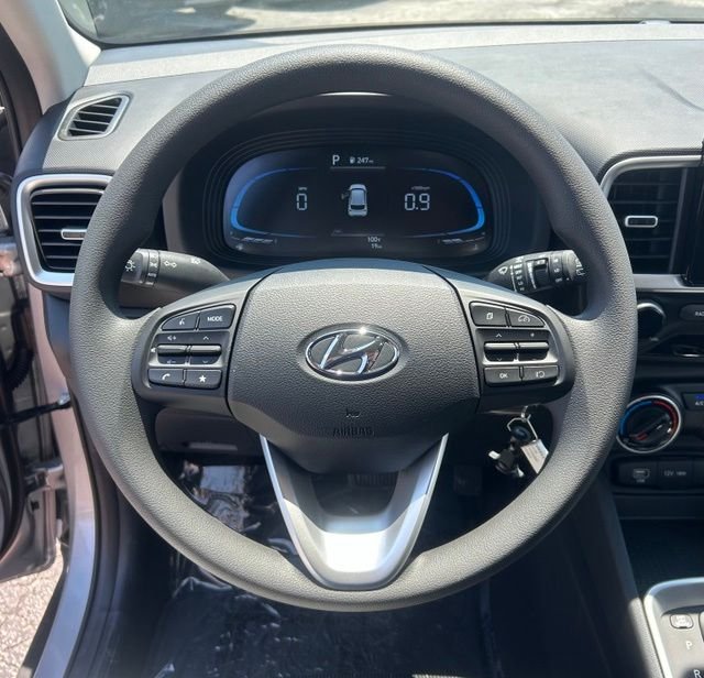 New 2026 Silver Hyundai SE image 13