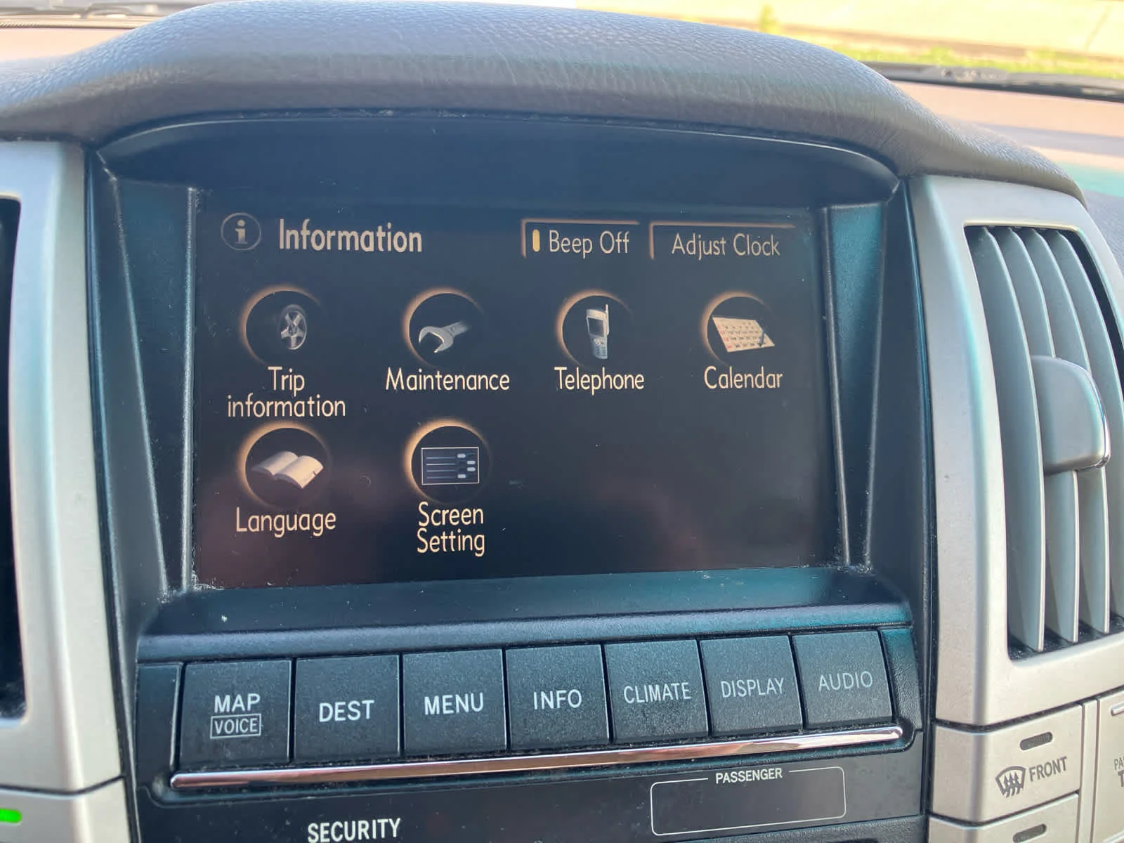 Used 2008 Brandy Wine Mica Lexus  image 23