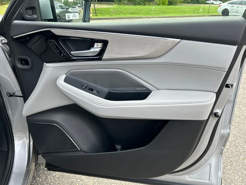 New 2026 Solar Silver Metallic Acura Advance Package image 20