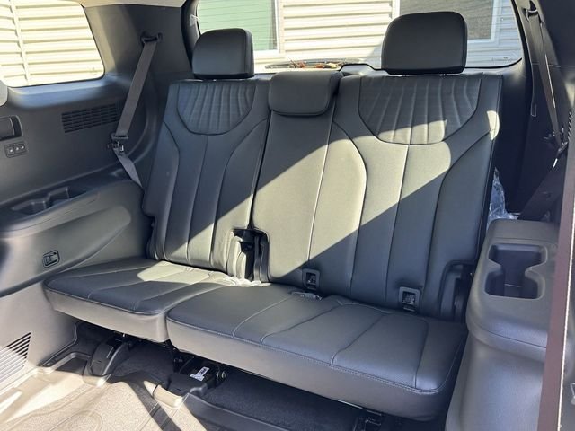 New 2025 Silver Hyundai Limited image 7