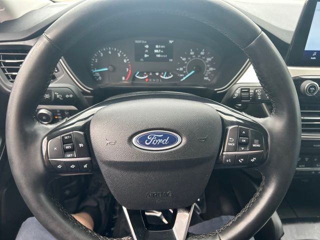 Used 2022 Blue Ford SEL image 22