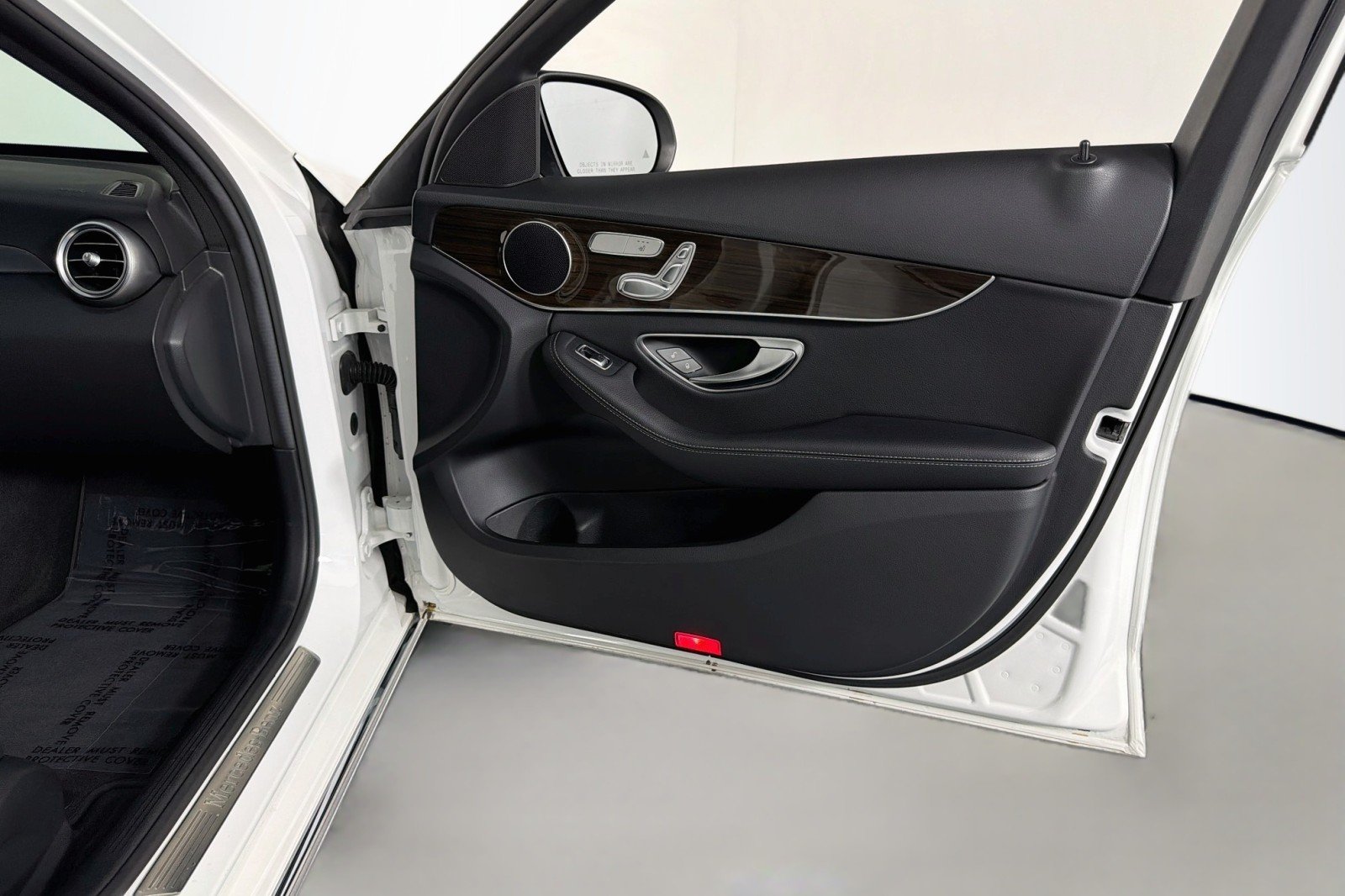Used 2020 Polar White Mercedes-Benz C 300 image 24