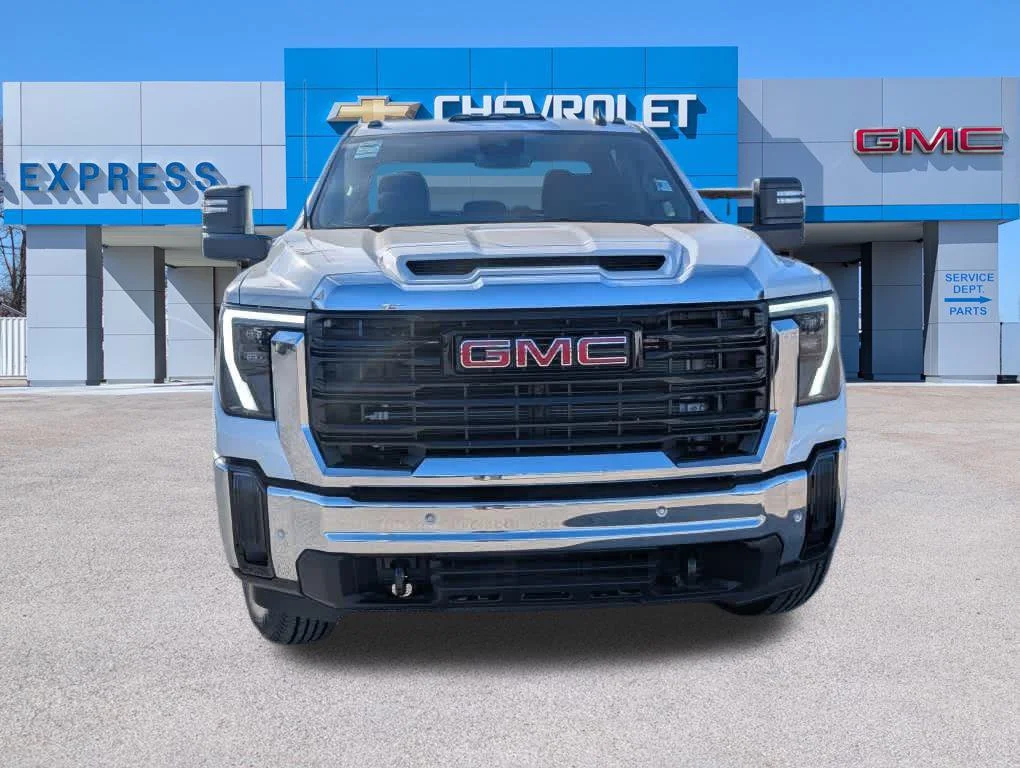 2025 GMC Sierra 2500HD Pro - Photo 8