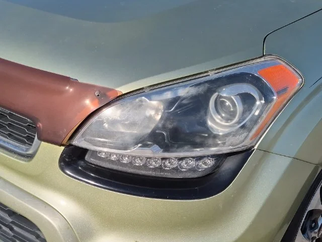 Used 2012 Green Kia Exclaim image 9