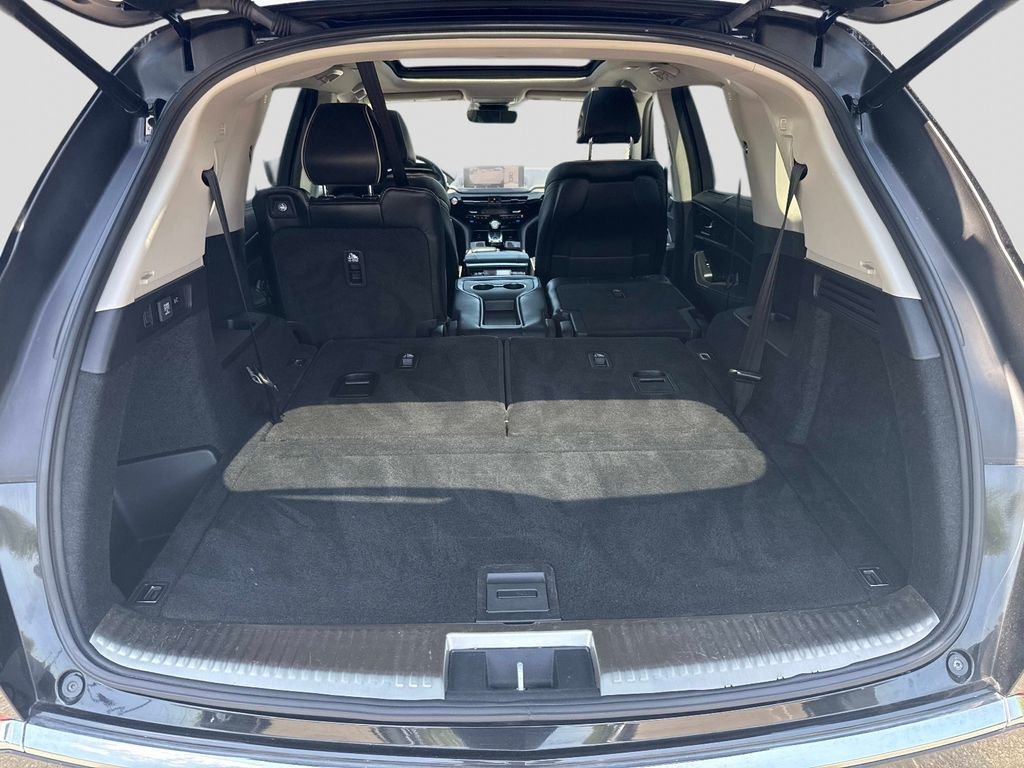 Used 2023 Black Acura Advance image 6