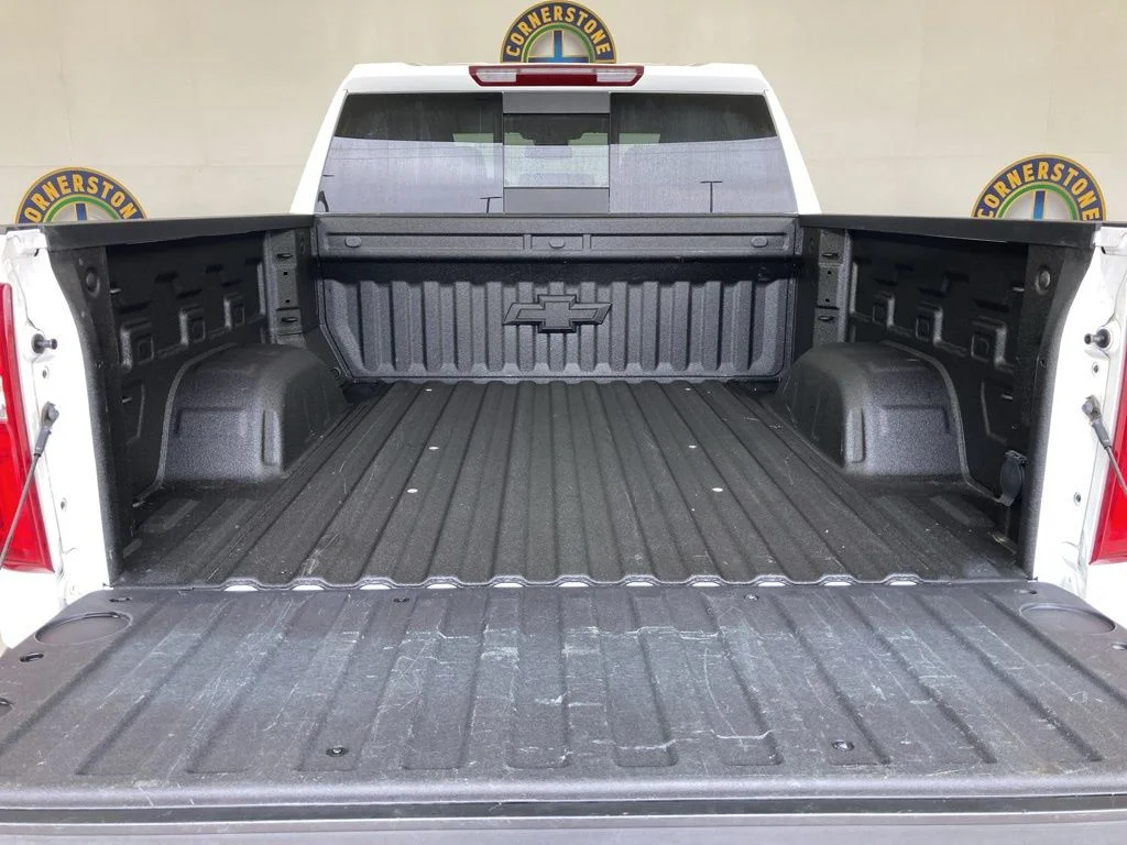 Used 2023 White Chevrolet LTZ image 26